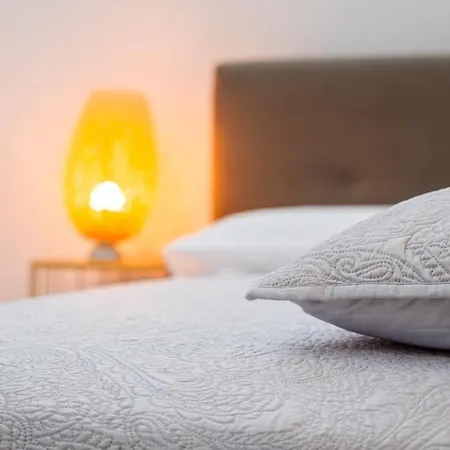 Dharma Apartment Apartman Giardini Naxos