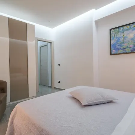 Dharma Apartment * Giardini Naxos